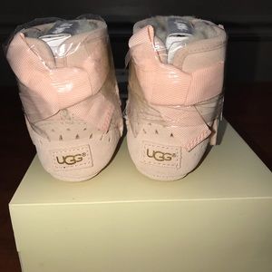 Ugg Jesse Bow ll Sunshine Boots Toddler